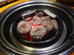 -唯成•韩国炭火烤肉 유성고기