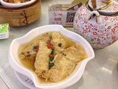 -万山楼海鲜酒家·二十三年老字号