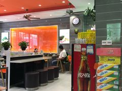 大堂-张亮麻辣烫(上海天津路店)