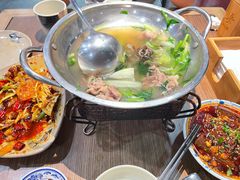 -肖四女乐山跷脚牛肉(世博源店)
