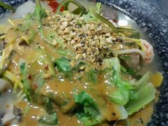 -小蛮椒麻辣烫·麻辣拌(青浦宝龙店)
