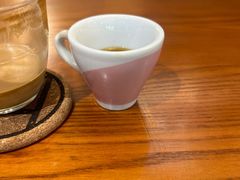 -Be Lived Cafe比例咖啡(摩天轮店)