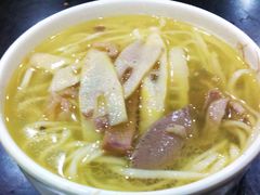 -继红顺河抄手名小吃