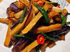 长豆角烧茄子-嘉年华面包房餐厅（饺子馆）(陶然亭店)