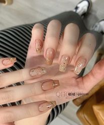 -QHOUSE美甲美睫