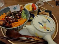 -嘁嘁茶泡饭