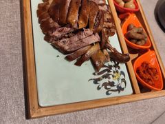 -有红鸡毛店·川菜(建设路店)