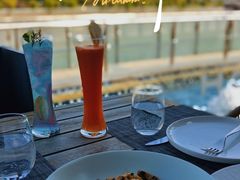 -MONICH牛排融合餐厅(和义大道购物中心店)