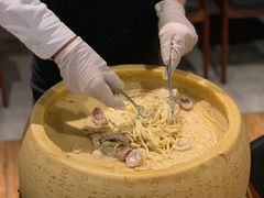 意大利传统车轮面-新贝乐意大利餐厅(苏州中心店)