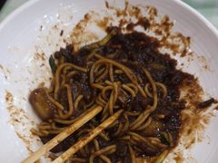 -服务大楼冷面(延大店)