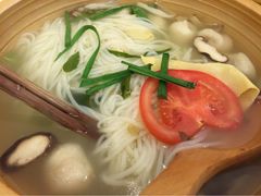石榴姐火锅米线-石榴姐•山城小馆(创始店)