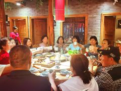 -野山舂·贵州现舂酸汤火锅(鸿通城店)