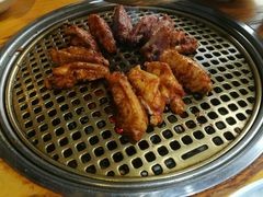 -唯成•韩国炭火烤肉 유성고기