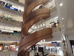 -新世界大丸百货