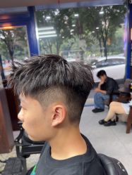 -大人物·男士理发馆