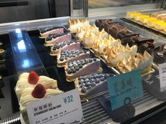 -Dough&Joe团憩(瑞虹天地月亮湾店)