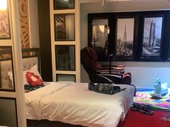 -喜鹊愉家酒店(郑州曼哈顿博览中心地铁站店)