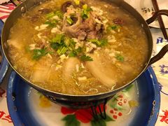 -闯关东东北农家菜(崂山石老人店)