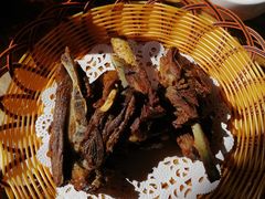 -鲤鱼塘农家山庄