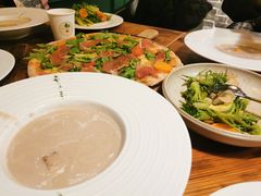 法式蘑菇汤-自然食集西餐厅(泰晤士小镇店)