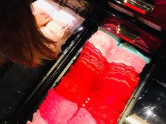 -Victoria's Secret(杭州湖滨银泰in77店)