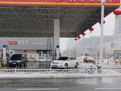 -中国石化琪琳石油沙湖加油站