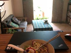 -花苑里咖啡(威远店)
