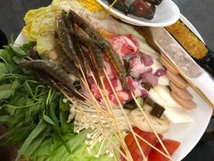 -樾餐厅泰式海鲜火锅(民歌湖店)