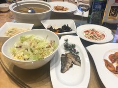 -筠咖啡西餐厅(上海国展宝龙丽筠酒店)