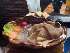 -湊湊火锅·茶憩(南京东路悦荟店)