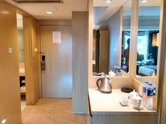 -南京双门楼宾馆(盐仓桥地铁站阅江楼店)