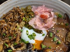 黑松露菌子焖饭-Ameigo梅果·云贵川bistro(长宁来福士店)