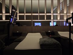 -涨巢·潮玩水疗局