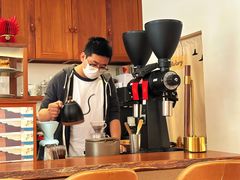 -Line 咖啡(石厦花园店)