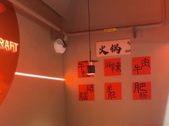 -老班长·小龙虾·鲜货烧烤大排档(金街美地店)