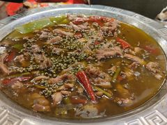 竹林麻麻兔-有红鸡毛店·川菜(抚琴夜市店)