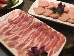 -老房老舍重庆火锅(假日城市店)