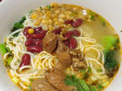 麻婆婆肥肠面-麻婆婆白家肥肠粉(海岸城店)