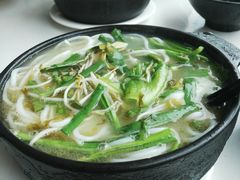 -九久大过桥米线(太古里店)