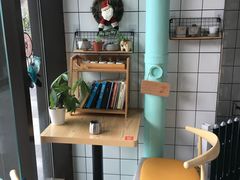 -蜜蜂小象·榴莲千层蛋糕(时代汇11栋店)