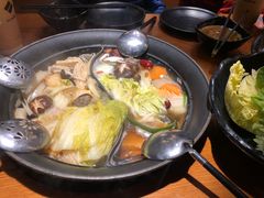 -呷哺呷哺(普陀乐购真北店)