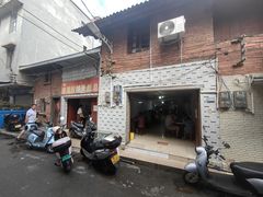 -正宗杨记普洱酸醋米线(总店)