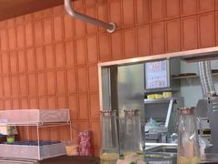 -必胜客(上海华谊新所店)