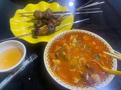 -烤肉小伙烤肉店