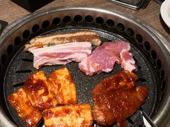 哥斯拉·卡卢比-火炉火自助餐(悠唐购物中心店)