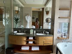 -深圳星河丽思卡尔顿酒店