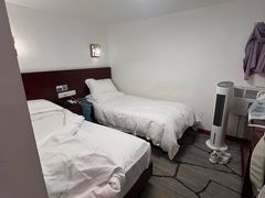 -黄山光明顶山庄