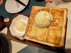 冰淇淋香草厚多士-大树餐厅(益田假日店)