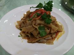 -大鸭梨烤鸭店(金顶街店)