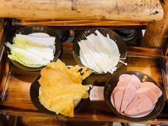 炸豆皮-锅来乐地锅鸡(安亭店)